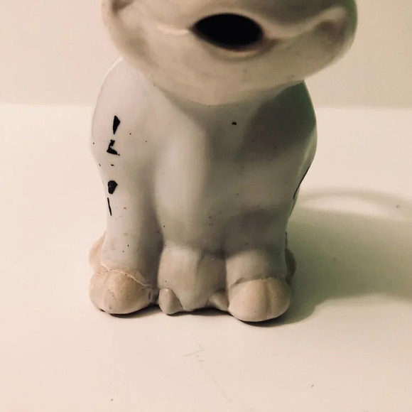 Vintage Ceramic Cow Creamer 4.5 Inch Tall Figurine - Picture 14 of 15